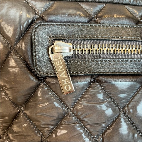 Chanel Coco Cocoon Quilted Puffer Messenger Bag - Picture 12 of 17
